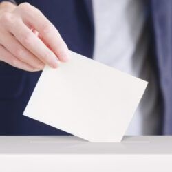 Já não vai precisar do número de eleitor para votar