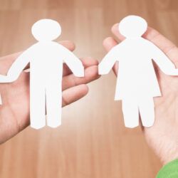Dois encarregados de educação para filhos de pais separados