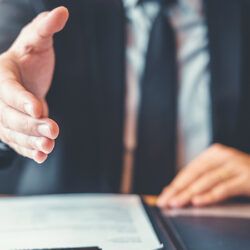 Começou a trabalhar numa nova empresa durante a pandemia?