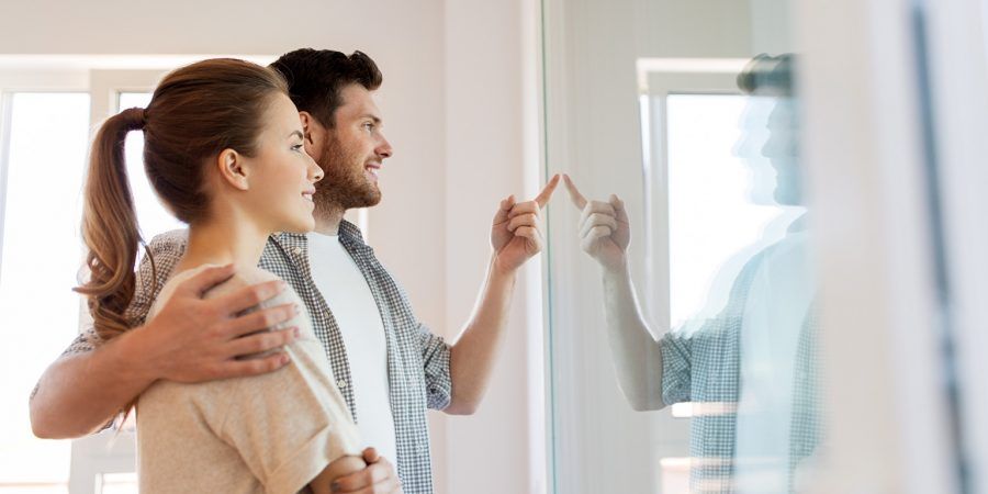 Jovens procuram casa para arrendar