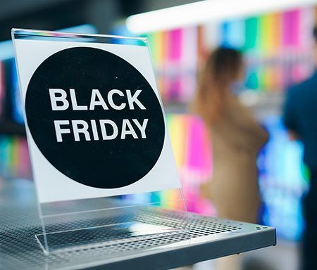 Vem aí a Black Friday – Não se deixe enganar com falsas promoções