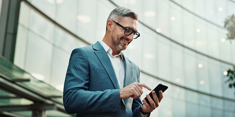 Usar a tecnologia para gerir as finanças pessoais