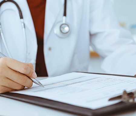 Como poupar em despesas de saúde no estrangeiro