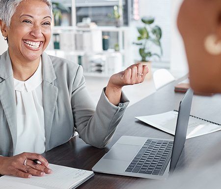Banco ou corretora: como escolher um intermediário financeiro?