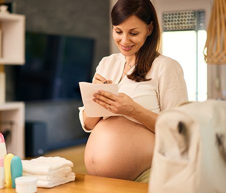 Como preparar e o que levar na mala de maternidade?