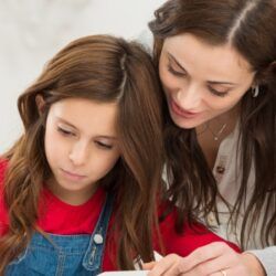 Ensinar os seus filhos em casa: já pensou nisso?
