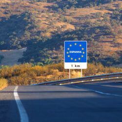 Vai conduzir em Espanha? Atenção às diferenças